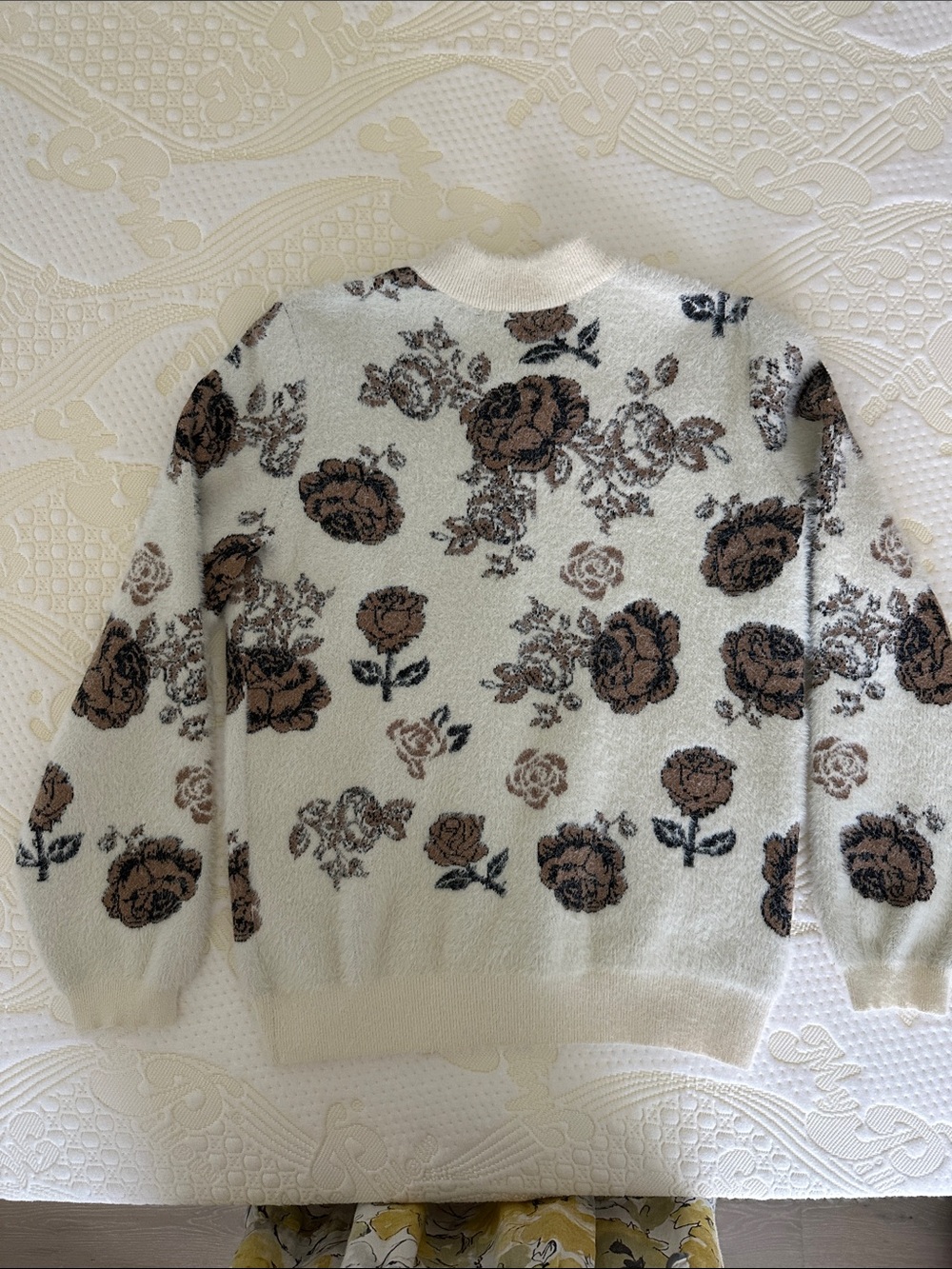 Cyrus Cream Cardigan with Brown Rose Jacquard - Picture 4 of 5
